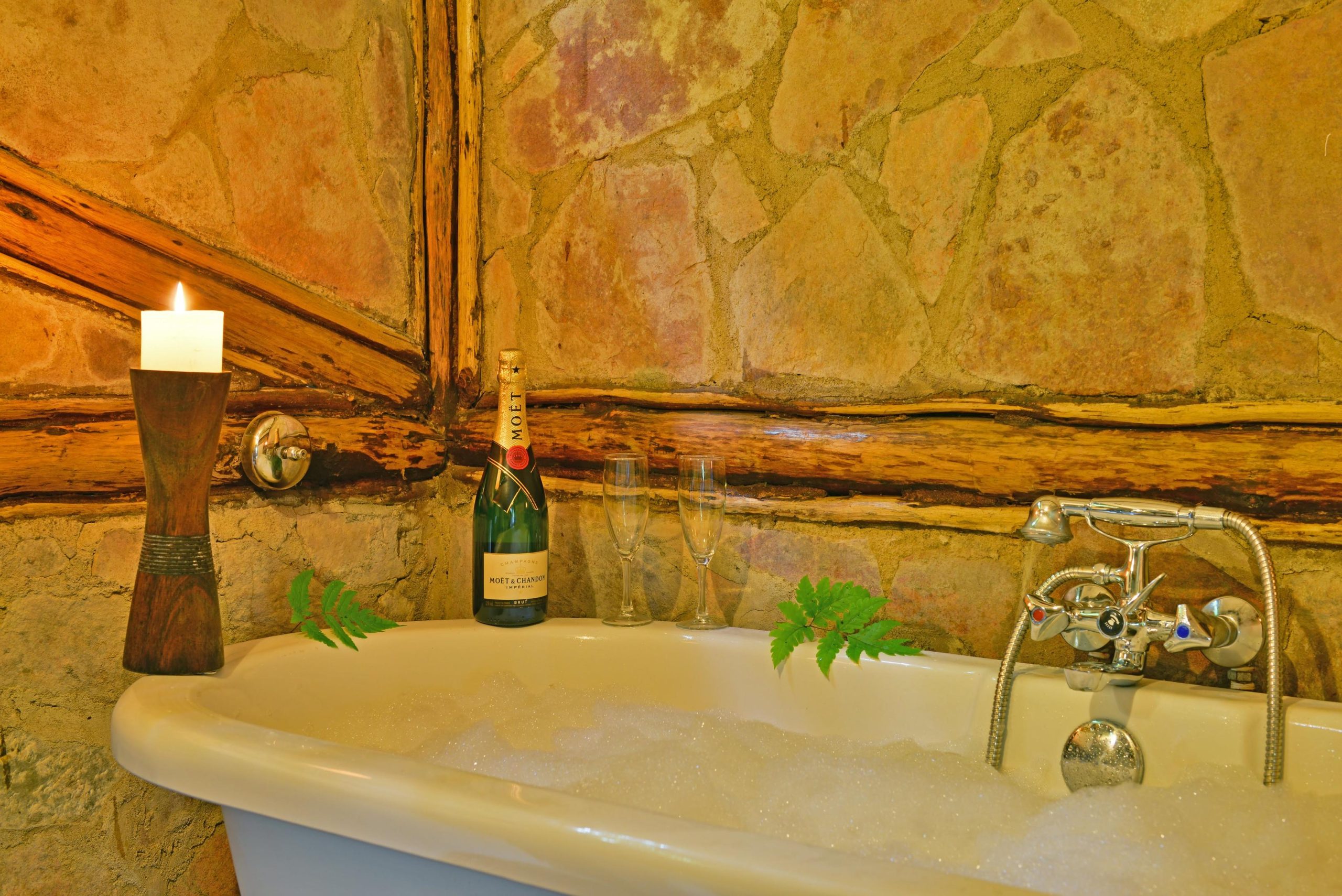 Buhoma Lodge Bathroom