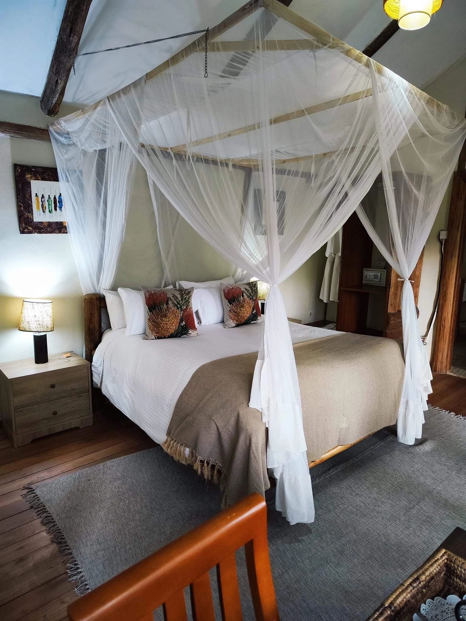 Gorilla Safari Lodge (Bwindi) (10)